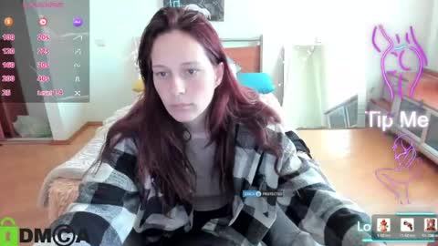 Snapshot of lilyviolet7 chatting on 05.04.26 Hi Im Lily online show from 05.04.26