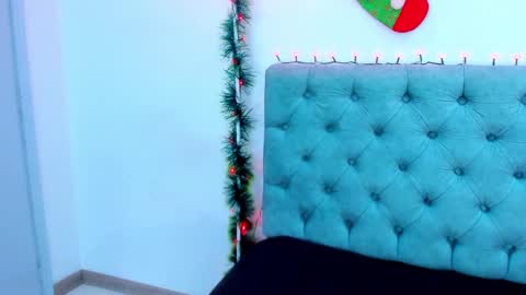  Lina Bedoya  online show from 12.28.24