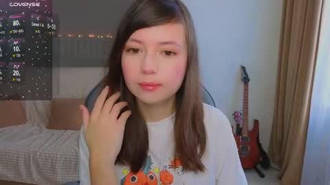 Snapshot of lina_brownie chatting on 05.05.26 Lina online show from 05.05.26