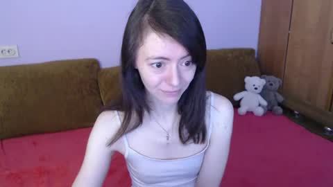 Snapshot of lina_rouge_ chatting on 05.12.26 Lina Rouge online show from 05.12.26