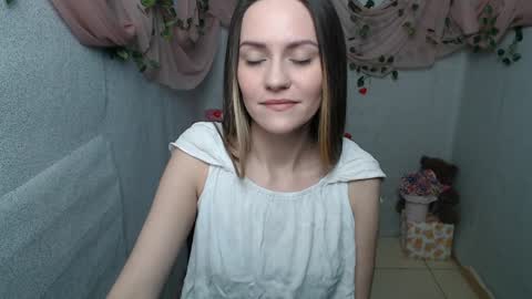 Lina online show from 01.20.25