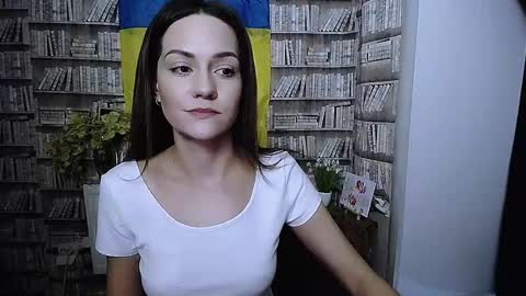 Lina online show from 11.07.25