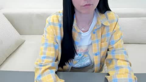 Snapshot of linabay2 chatting on 05.16.26 linabay2 online show from 05.16.26