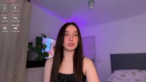 Lina online show from 04.21.26