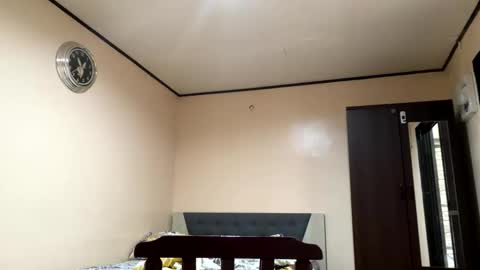 LinaDebie online show from 11.23.25