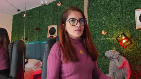 Lina  online show from 04.10.26