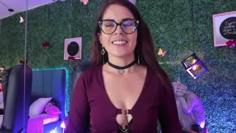 Lina  online show from 04.11.26