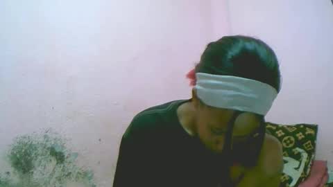 linah1123 online show from 12.21.25