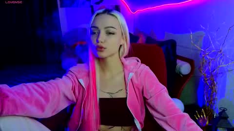 I am Lina online show from 11.09.25