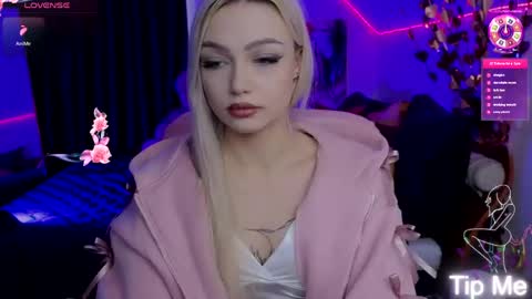 I am Lina online show from 03.17.26