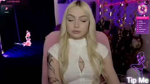 Snapshot of linalirian chatting on 04.23.26 I am Lina online show from 04.23.26