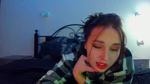 Lina online show from 12.13.25