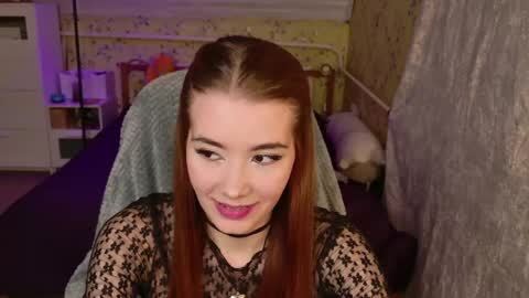 Snapshot of linavira chatting on 04.13.26 Luna online show from 04.13.26