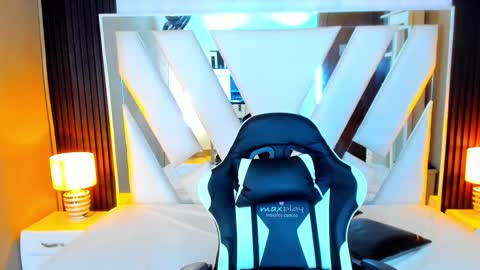  Linda  online show from 10.24.25