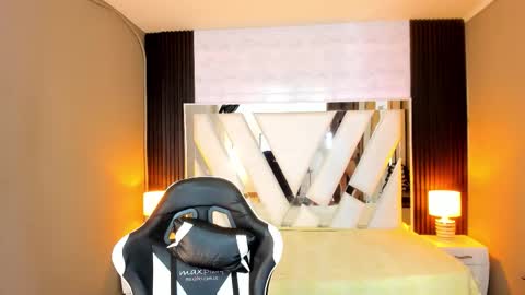  Linda  online show from 01.09.26