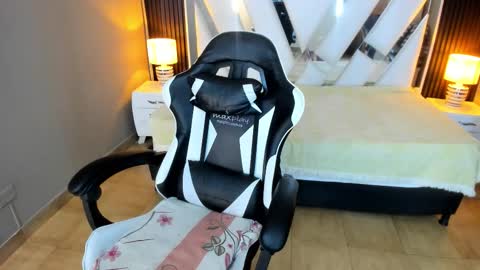  Linda  online show from 02.22.26