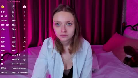 Linda  GMT2 Mon Tu Fri Sa Su  0300am-1000 am online show from 12.08.24