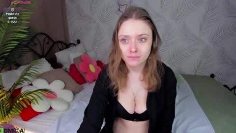 Linda  GMT2 Mon Tu Fri Sa Su  0300am-1000 am online show from 03.29.26