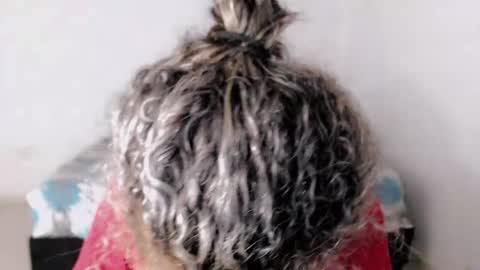 linda brown  online show from 04.16.26