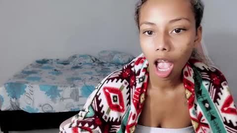 linda brown  online show from 04.17.26