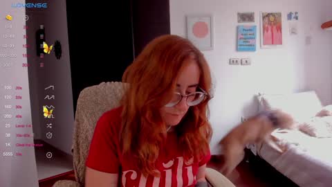 Snapshot of linda_giggle chatting on 01.07.25 Giggles online show from 01.07.25