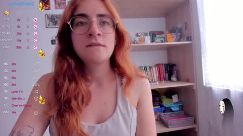 Snapshot of linda_giggle chatting on 03.10.25 Giggles online show from 03.10.25