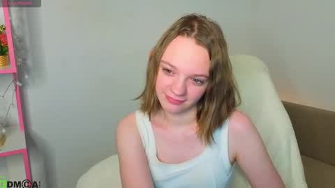 Snapshot of lindaa_bell chatting on 02.18.26 My real name is Olivia online show from 02.18.26