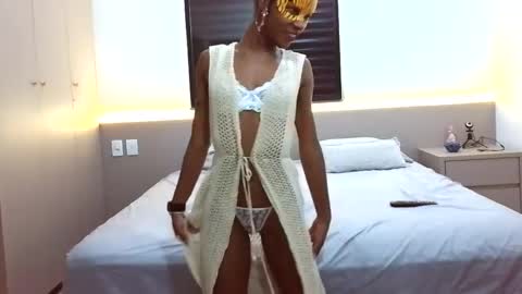 Snapshot of lindaegringo chatting on 09.16.25 Lindaegringo online show from 09.16.25