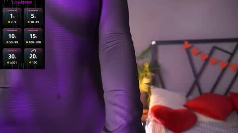 your Linda is back online show from 10.05.25