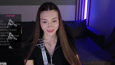 Snapshot of lindsey_mey chatting on 05.20.26 Lindsey online show from 05.20.26