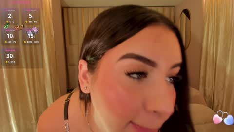 Snapshot of lindseymoss_ chatting on 12.15.24 Lindsey Moss online show from 12.15.24