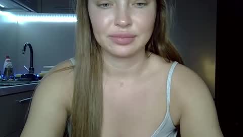 Anna online show from 04.06.26