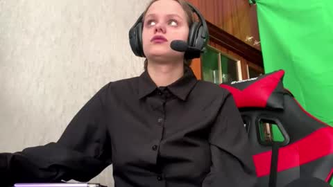 Eva online show from 02.11.26