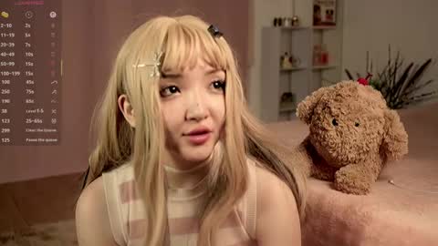 Snapshot of linhmew chatting on 05.17.26 Linh - online show from 05.17.26