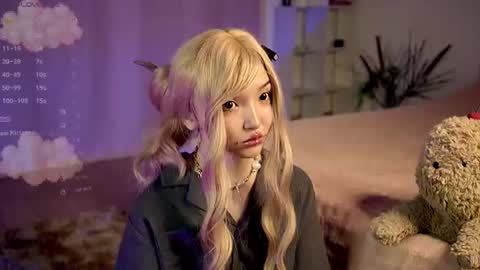 Snapshot of linhmew chatting on 07.06.26 Linh - online show from 07.06.26