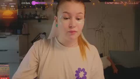 Snapshot of linkoron chatting on 06.18.26 Lina online show from 06.18.26