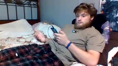 Snapshot of lion_and_bunny chatting on 08.02.26 Kinky-Redneck online show from 08.02.26