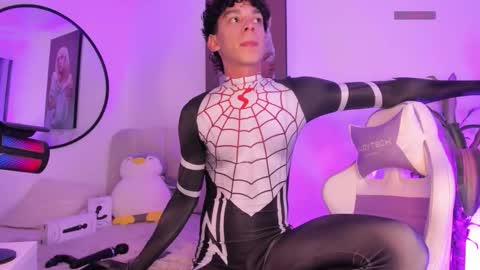 new account Lion online show from 12.20.25