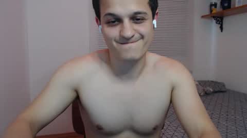 Snapshot of lioncluess chatting on 10.16.25 Lion Cluess online show from 10.16.25