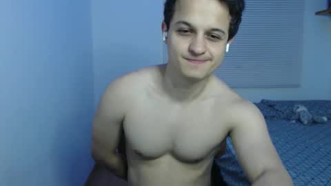 Snapshot of lioncluess chatting on 11.03.25 Lion Cluess online show from 11.03.25