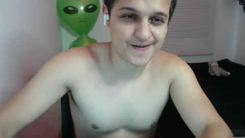 Snapshot of lioncluess chatting on 01.11.26 Lion Cluess online show from 01.11.26