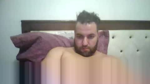 Snapshot of lioneabidou1 chatting on 12.19.25 lioneabidou1 online show from 12.19.25