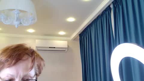 Liora Weiss online show from 03.01.26