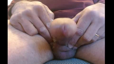 lip_balm online show from 04.04.26