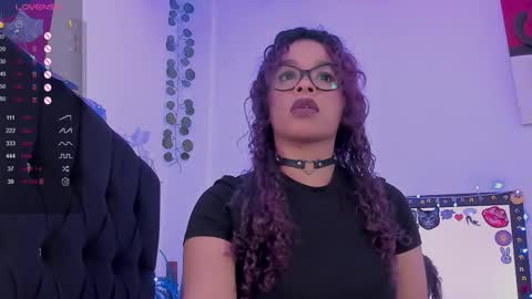 lips_sarasofia online show from 09.29.25