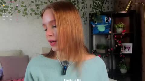 Snapshot of lipswithsweetonthem chatting on 01.19.26 Lina online show from 01.19.26