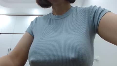 Snapshot of lisa_1011 chatting on 02.17.26 lisa_1011 online show from 02.17.26