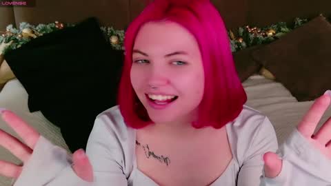 Snapshot of lisa_adam chatting on 12.18.24 lissi online show from 12.18.24