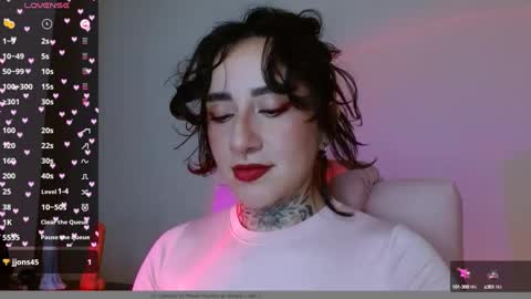 Lisa online show from 12.24.24