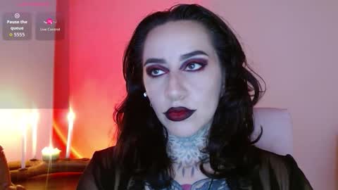 Lisa online show from 10.22.25